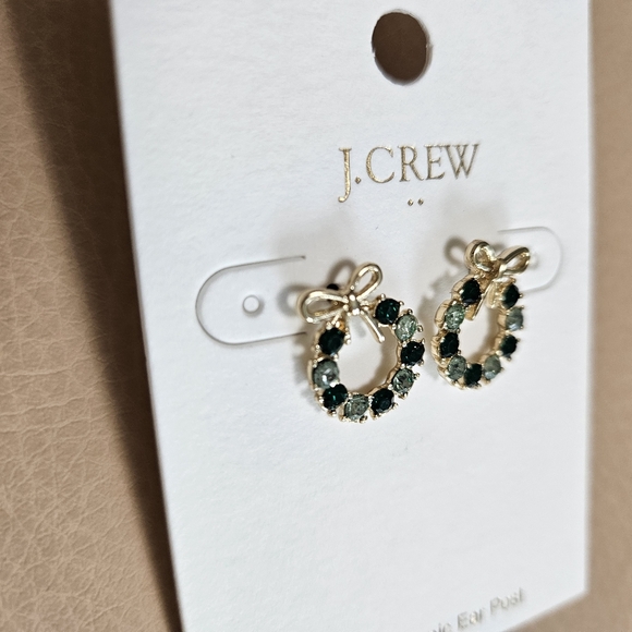 J. Crew Wreath Gold Earrings - Picture 2 of 4
